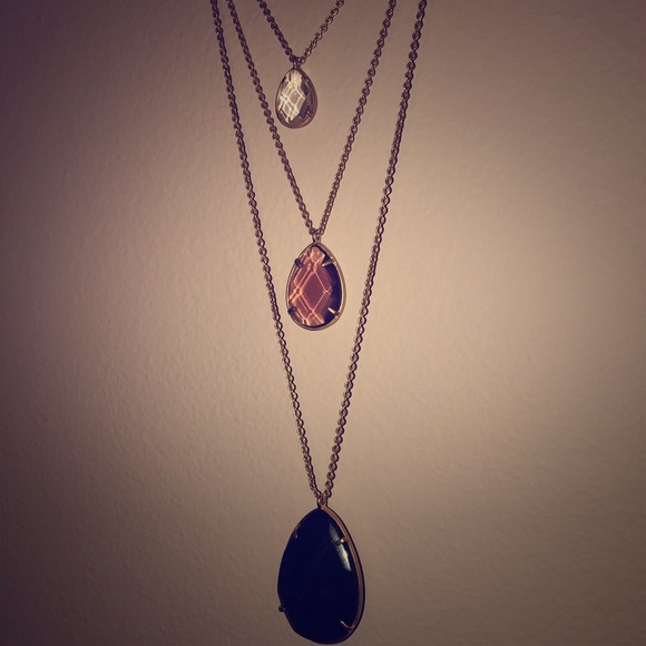 Chloe + Isabel 3 Row Minaret Necklace & Earring - Picture 1 of 2